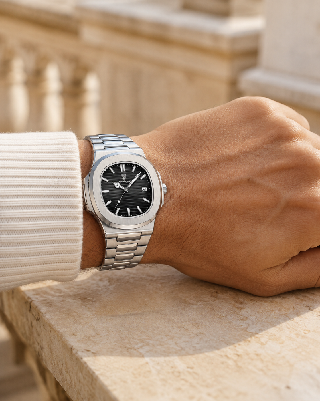 Close-up of the Lucerne Steel Watch in Noir on the wrist